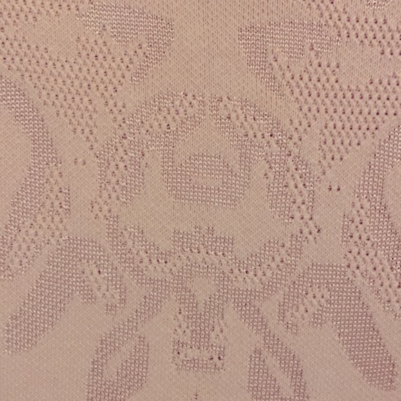 Chico’s sleeveless with long sleeve sweater set - Picture 2 of 7